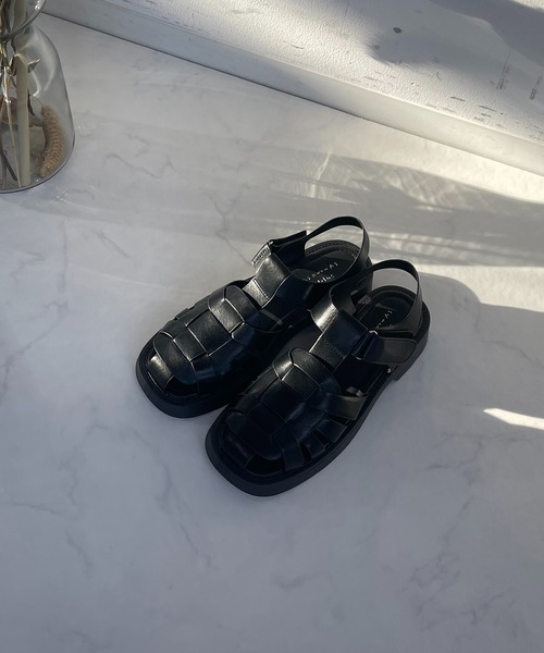 AS KNOW AS plus(アズノゥアズプラス)の「●スクエア グルカサンダル(サンダル・レディース・ブラック/ベージュ/ブラウン/アイボリー/ブラック系・M/L)」の9枚目の写真