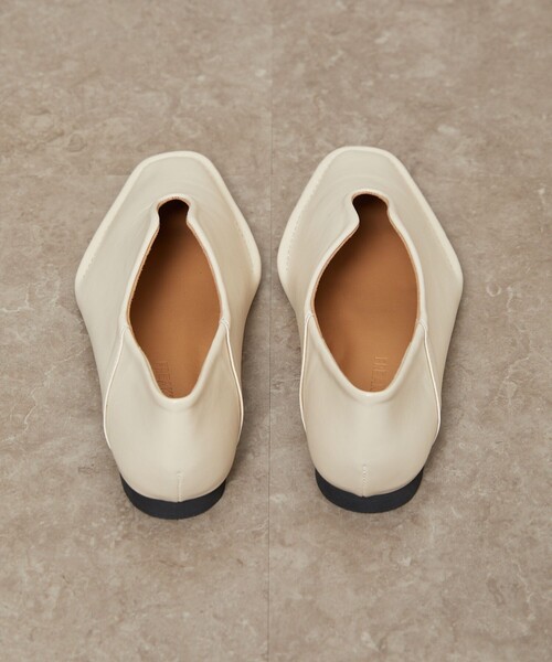 FREAK'S STORE(フリークスストア)の「【WEB限定】2WAYスリットパンプス(パンプス・レディース・ブラック/ベージュ/グリーン/ナチュラル・23.5cm/24.5cm/24.0cm)」の17枚目の写真