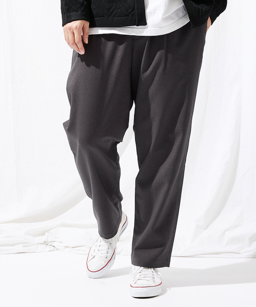 JOURNAL STANDARD（ジャーナルスタンダード）の「S/Y TWILL 1タック イージーパンツ（スラックス・メンズ・ブラック/チャコールグレー/グリーン/ネイビー/ベージュ・LARGE/SMALL/MEDIUM）」の2枚目の写真