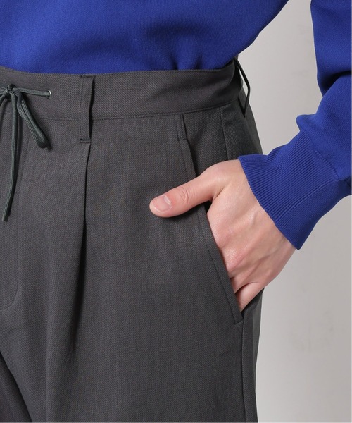 JOURNAL STANDARD（ジャーナルスタンダード）の「S/Y TWILL 1タック イージーパンツ（スラックス・メンズ・ブラック/チャコールグレー/グリーン/ネイビー/ベージュ・LARGE/SMALL/MEDIUM）」の10枚目の写真