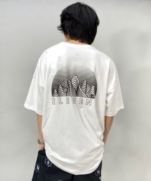 ELEMENT(エレメント)の「ELEMENT/エレメント ビッグシルエット バックプリントTシャツ BC021-253(Tシャツ/カットソー・メンズ・ホワイト/ブラック/グリーン・L/XL/M)」の6枚目の写真