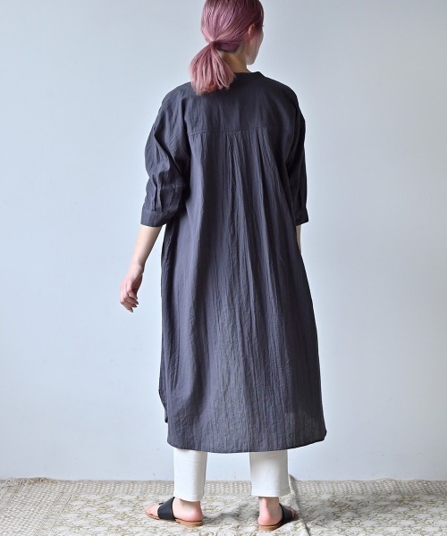 LUPILIEN(ルピリアン)の「MADE IN INDIA ◇シアサッカー シャツワンピース(ワンピース・レディース・チャコールグレー/オフホワイト/イエロー/グリーン・FREE)」の21枚目の写真