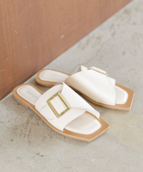 Andemiu（アンデミュウ）の「バックルフラットサンダル279666（サンダル・レディース・ホワイト/ブラック/ブラウン・S/M/L）」の15枚目の写真