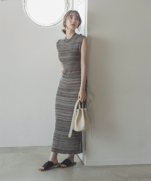 Andemiu（アンデミュウ）の「バックルフラットサンダル279666（サンダル・レディース・ホワイト/ブラック/ブラウン・S/M/L）」の21枚目の写真