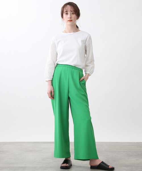 INDIVI（インディヴィ）の「◆【洗える】袖カットワーク刺繍カットソー（Tシャツ/カットソー・レディース・ホワイト/ブラック/サックスブルー/チャコールグレー/ライトグリーン・15 /19/12/34/05/13/38）」の22枚目の写真