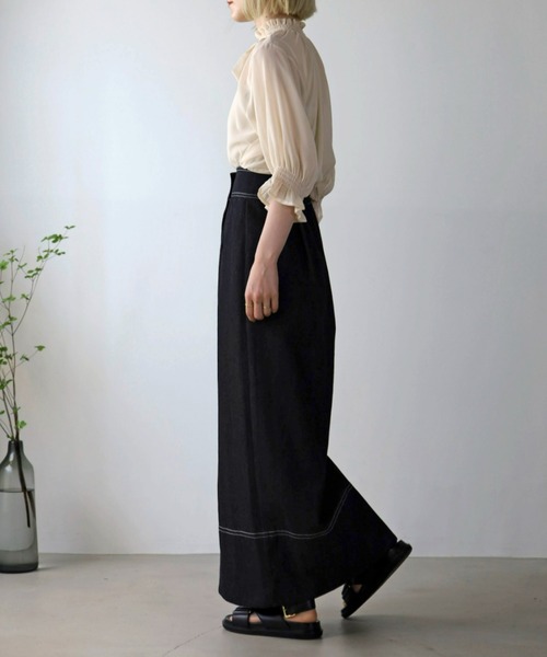 UNFIELD（アンフィールド）の「【UNFIELD】前後２Wayハイネックシャーリングシアーブラウス（シャツ/ブラウス・レディース・ブラック/オフホワイト/グレイッシュベージュ・FREE）」の9枚目の写真