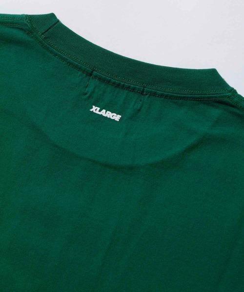 XLARGE（エクストララージ）の「MINI SLANTED OG LOGO S/S POCKET TEE（Tシャツ/カットソー・メンズ・グリーン/ブラック/ホワイト/パープル・XL/L/S/M）」の5枚目の写真
