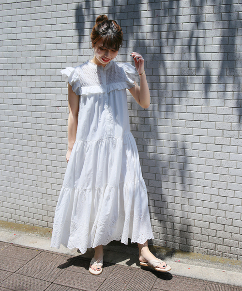 La TOTALITE（ラトータリテ）の「【VINILO/ヴィニーロ】トングフラットサンダル（サンダル・レディース・ブラック/ベージュ・38/36/37）」の13枚目の写真