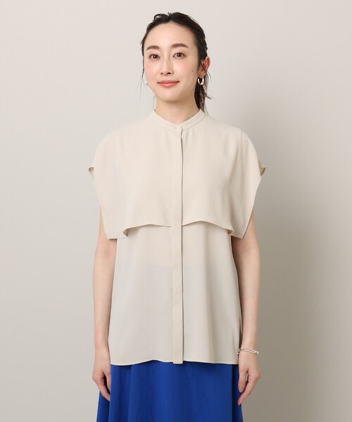 UNTITLED（アンタイトル）の「◆【オンオフどちらも】マオカラーブラウス（シャツ/ブラウス・レディース・ライトベージュ/ブラック/カーキ/ターコイズブルー・48/04/50/44/00/02）」の6枚目の写真