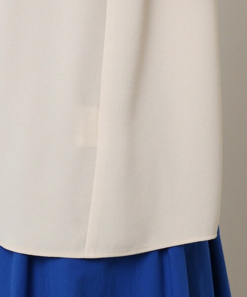 UNTITLED（アンタイトル）の「◆【オンオフどちらも】マオカラーブラウス（シャツ/ブラウス・レディース・ライトベージュ/ブラック/カーキ/ターコイズブルー・48/04/50/44/00/02）」の11枚目の写真