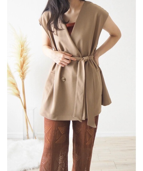 Green　Parks（グリーンパークス）の「natsumi-wearプロデュースアイテム　ジョーゼットダブルボタンベスト（ベスト・レディース・ライトグレー/ブラック/ベージュ・FREE）」の9枚目の写真