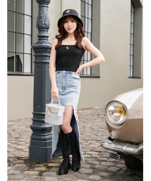 Darich(ダーリッチ)の「ハードダメージデニムスカート(デニムスカート・レディース・ネイビー・S/M)」の7枚目の写真