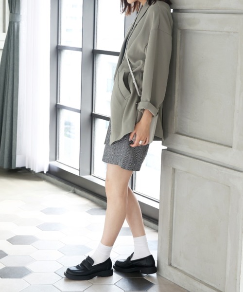 VIVIAN(ヴィヴィアン)の「厚底ワイドスクエアトゥパデットローファー(ローファー・レディース・ブラック/ベージュ/パープル/ブラウン・LL/S/M/L)」の11枚目の写真