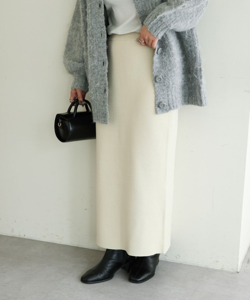 DISCOAT（ディスコート）の「ナローニットスカート（スカート・レディース・ブラック/ブルー/オレンジ/イエロー/ブラウン/パープル/ホワイト系その他・FREE）」の17枚目の写真