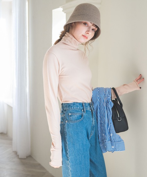 ANGIE（アンジー）の「タートルネックニット（ニット/セーター・レディース・ブラック/パープル/ライム/オレンジ/グリーン/アイボリー/ホワイト系その他/杢グレー/ライトベージュ/ライトパープル/グリーン系その他・MEDIUM/LARGE）」の20枚目の写真