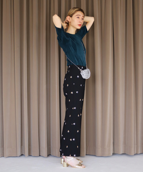 SLOBE citron.（スローブシトロン）の「SLOBE citron. ボールビーズミニBAG（ショルダーバッグ・レディース・ホワイト/アイボリー・FREE）」の4枚目の写真