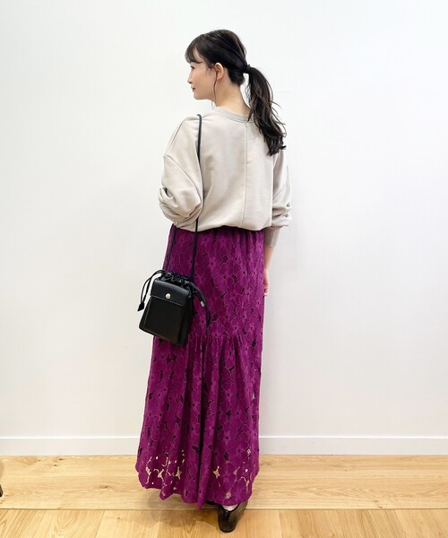 OPAQUE.CLIP（オペークドットクリップ）の「◆【C】LE MOMENT IDEAL ロゴスウェット（スウェット・レディース・ライトグレー/グレー系その他・40/38/36）」の7枚目の写真