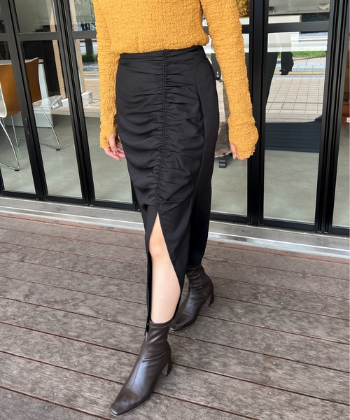 Ambre Ciel(アンブルシエル)の「2WAYシャーリングスリットスカート/【WEB/EC限定商品】(スカート・レディース・ブラック/モカ/ベージュ・SMALL/MEDIUM)」の5枚目の写真