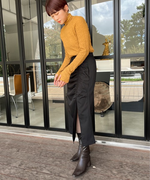 Ambre Ciel(アンブルシエル)の「2WAYシャーリングスリットスカート/【WEB/EC限定商品】(スカート・レディース・ブラック/モカ/ベージュ・SMALL/MEDIUM)」の6枚目の写真