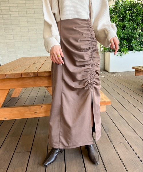 Ambre Ciel(アンブルシエル)の「2WAYシャーリングスリットスカート/【WEB/EC限定商品】(スカート・レディース・ブラック/モカ/ベージュ・SMALL/MEDIUM)」の10枚目の写真