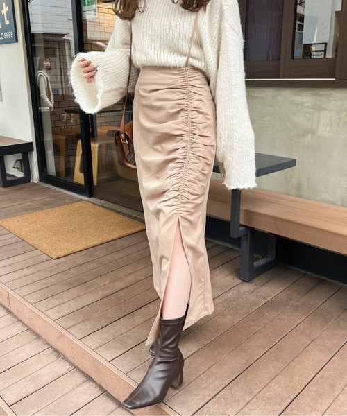 Ambre Ciel(アンブルシエル)の「2WAYシャーリングスリットスカート/【WEB/EC限定商品】(スカート・レディース・ブラック/モカ/ベージュ・SMALL/MEDIUM)」の19枚目の写真
