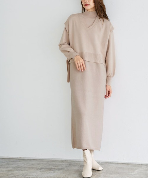 Vネックベスト×ワンピースセットアップ