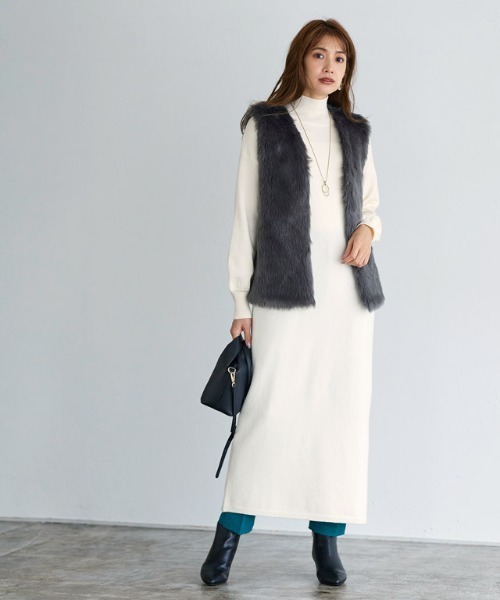 Vネックベスト×ワンピースセットアップ
