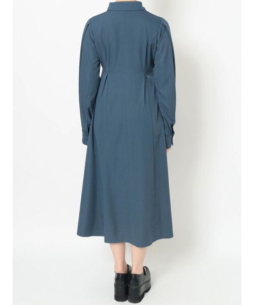 MURUA（ムルーア）の「ウエストタックシャツワンピース（ワンピース・レディース・ブラック/ブルー/ベージュ・FREE）」の18枚目の写真