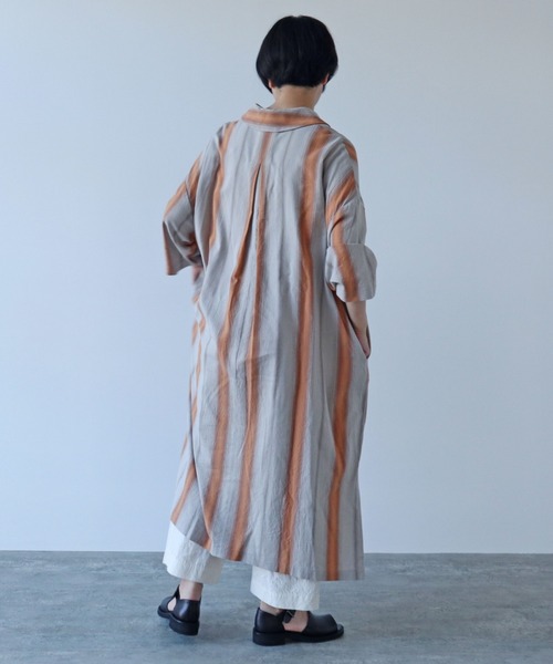 yuni（ユニ ）の「オンブレストライプ ワンピース C/R/L ombre stripe