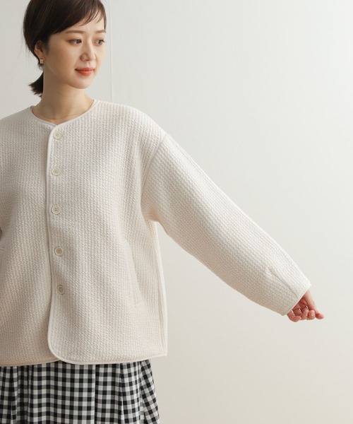 URBAN RESEARCH DOORS(アーバンリサーチドアーズ)の「キルトノーカラージャケット(ノーカラージャケット・レディース・グレー系その他/アイボリー・MEDIUM)」の9枚目の写真