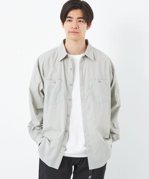 UNIVERSAL OVERALL（ユニバーサルオーバーオール）の「【別注】＜UNIVERSAL OVERALL＞ナイロン シャツ（シャツ/ブラウス・メンズ・ライトブルー/ライトグレー/ネイビー・L/M）」の2枚目の写真