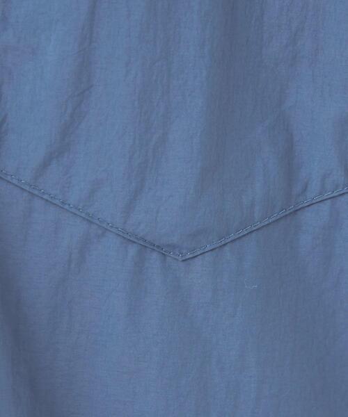 UNIVERSAL OVERALL（ユニバーサルオーバーオール）の「【別注】＜UNIVERSAL OVERALL＞ナイロン シャツ（シャツ/ブラウス・メンズ・ライトブルー/ライトグレー/ネイビー・L/M）」の18枚目の写真