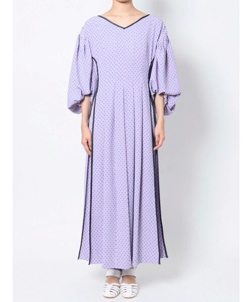 ELENDEEK（エレンディーク）の「アクセントパイピングワンピース（ワンピース・レディース・ブラック/オレンジ/ラベンダー・01/02）」の14枚目の写真