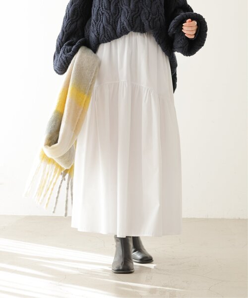 frames RAY CASSIN（フレームスレイカズン）の「ラウンドティアードスカート（スカート・レディース・グレイッシュベージュ/カーキ/レッド/ホワイト/スミクロ/ブルー・FREE）」の21枚目の写真