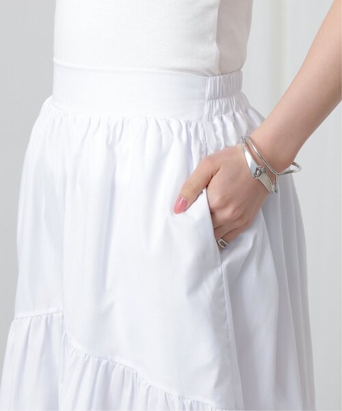 frames RAY CASSIN（フレームスレイカズン）の「ラウンドティアードスカート（スカート・レディース・グレイッシュベージュ/カーキ/レッド/ホワイト/スミクロ/ブルー・FREE）」の12枚目の写真