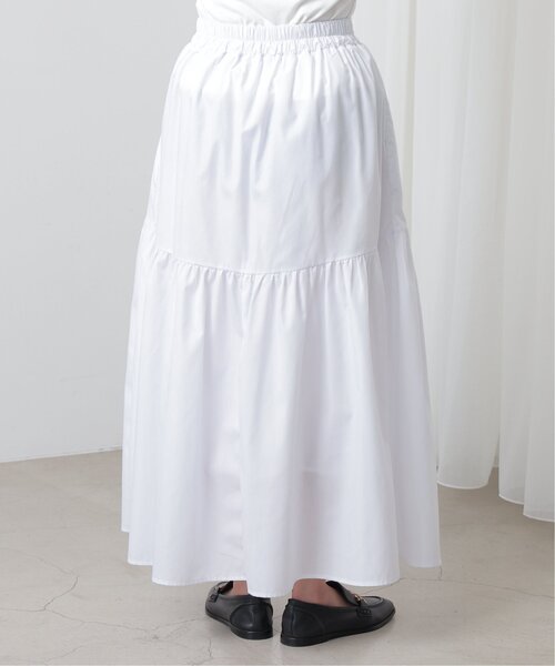 frames RAY CASSIN（フレームスレイカズン）の「ラウンドティアードスカート（スカート・レディース・グレイッシュベージュ/カーキ/レッド/ホワイト/スミクロ/ブルー・FREE）」の17枚目の写真