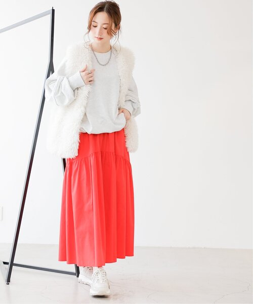 frames RAY CASSIN（フレームスレイカズン）の「ラウンドティアードスカート（スカート・レディース・グレイッシュベージュ/カーキ/レッド/ホワイト/スミクロ/ブルー・FREE）」の19枚目の写真