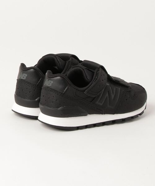 NEW BALANCE(ニューバランス)の「996T(スニーカー・キッズ・ブラック/オフホワイト・17.0cm/18.0cm/20.5cm/22.0cm/19.0cm/21.5cm/23.0cm/18.5cm/19.5cm/23.5cm/20.0cm/22.5cm/24.0cm/17.5cm/21.0cm)」の5枚目の写真