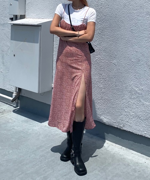 SHAGGIE(シャギー)の「【スリット入り】レオパードバックレースアップキャミロングワンピ(ワンピース・レディース・ブラック/レッド/ライトグリーン・FREE)」の3枚目の写真