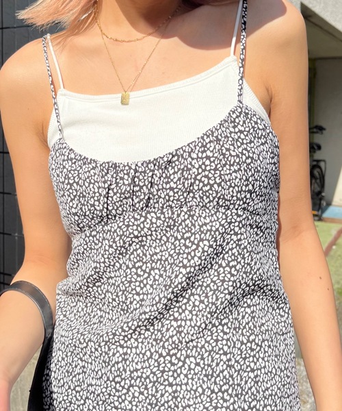 SHAGGIE(シャギー)の「【スリット入り】レオパードバックレースアップキャミロングワンピ(ワンピース・レディース・ブラック/レッド/ライトグリーン・FREE)」の7枚目の写真