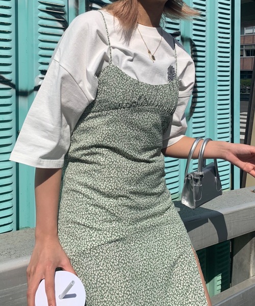 SHAGGIE(シャギー)の「【スリット入り】レオパードバックレースアップキャミロングワンピ(ワンピース・レディース・ブラック/レッド/ライトグリーン・FREE)」の13枚目の写真