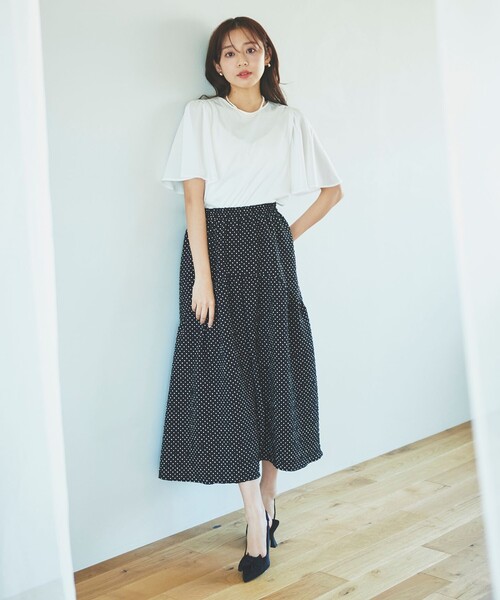 Feroux(フェルゥ)の「エンボスドット スカート(スカート・レディース・ブラック系1・2/1)」の5枚目の写真