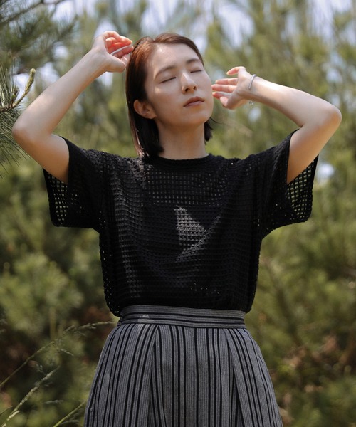select MOCA(セレクトモカ)の「ドロップショルダーハーフスリーブメッシュトップス(Tシャツ/カットソー・レディース・アイボリー/ブラック/グリーン・FREE)」の8枚目の写真