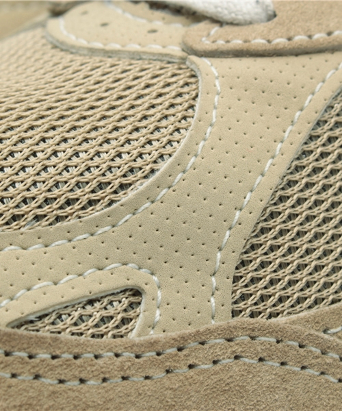 NEW BALANCE（ニューバランス）の「＜New Balance＞ M990 USA/スニーカー：（スニーカー・メンズ・ベージュ・10/11/9h/9）」の3枚目の写真