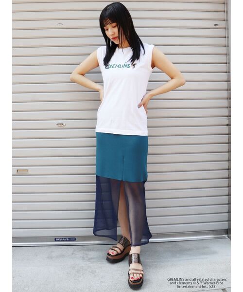 MURUA（ムルーア）の「【GREMLiNS】ロゴプリントタンク（タンクトップ・レディース・ホワイト/ブラック・FREE）」の22枚目の写真