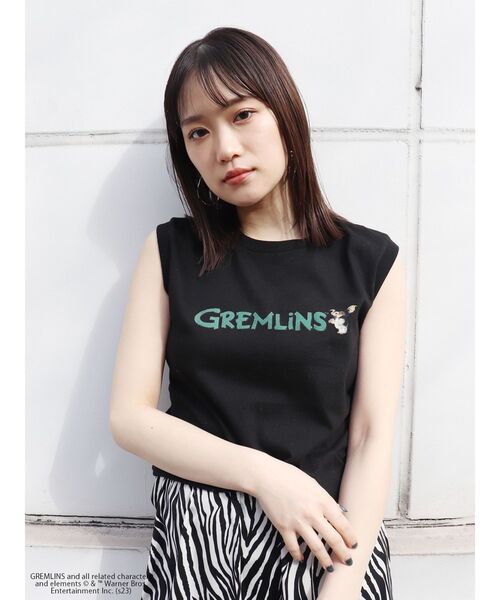 MURUA（ムルーア）の「【GREMLiNS】ロゴプリントタンク（タンクトップ・レディース・ホワイト/ブラック・FREE）」の4枚目の写真