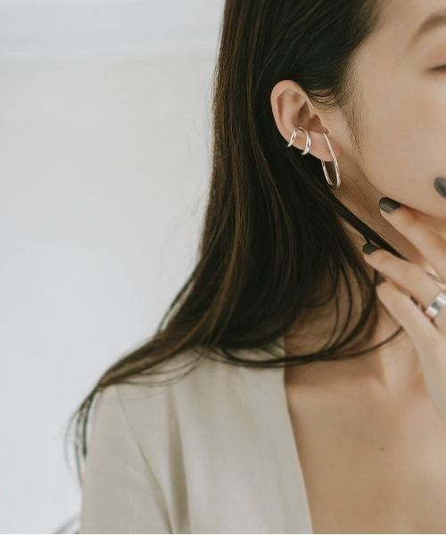 Ops.（オプス）の「イヤーカフ ゴールド シルバー925 金属アレルギー対応 ノンホールピアス【RHENE レーネ】（イヤーカフ・レディース・イエローゴールド/シルバー/ゴールド系その他・ONE SIZE）」の5枚目の写真
