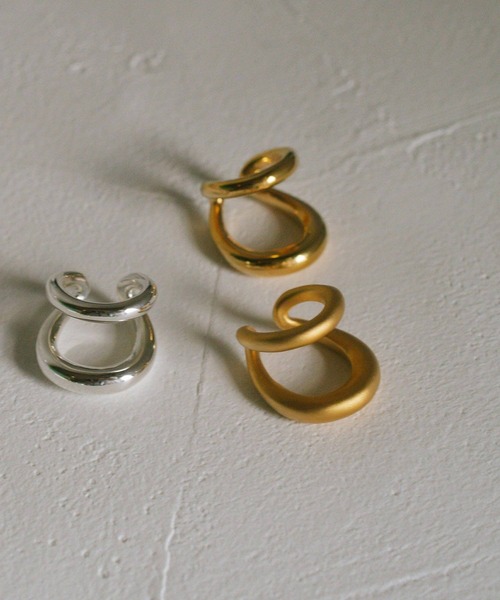 Ops.（オプス）の「イヤーカフ ゴールド シルバー925 金属アレルギー対応 ノンホールピアス【RHENE レーネ】（イヤーカフ・レディース・イエローゴールド/シルバー/ゴールド系その他・ONE SIZE）」の10枚目の写真