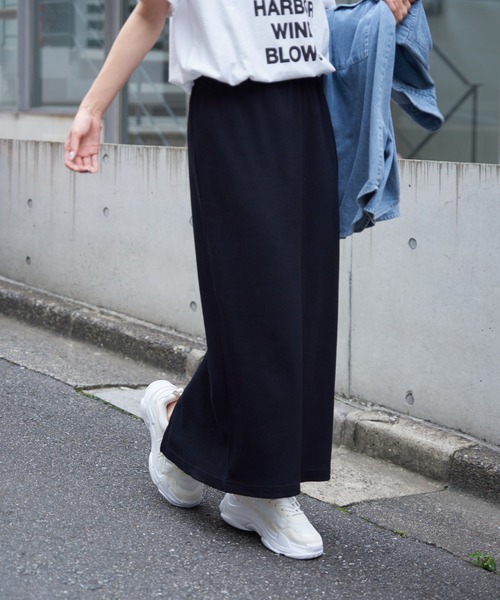 COLONY 2139（コロニートゥーワンスリーナイン）の「リブIラインスカート（スカート・レディース・ブラック/アイボリー/ブルー/ライム・SMALL/MEDIUM）」の2枚目の写真