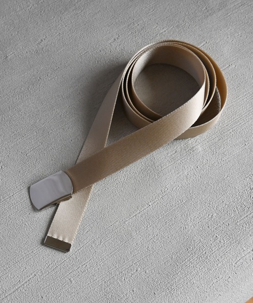 An+u（アンユー）の「ナイロン テープベルト（ベルト・レディース・ブラック/ベージュ・ONE SIZE）」の5枚目の写真